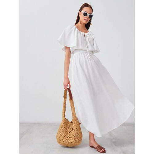 Купить Сарафан Vittoria Vicci, размер L, белый
Платье женское летнее выполнено из текст...
