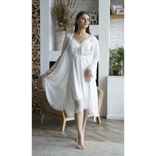 Купить Пижама , размер M, белый
Женская пижама белого цвета изготовлена из высококачест...
