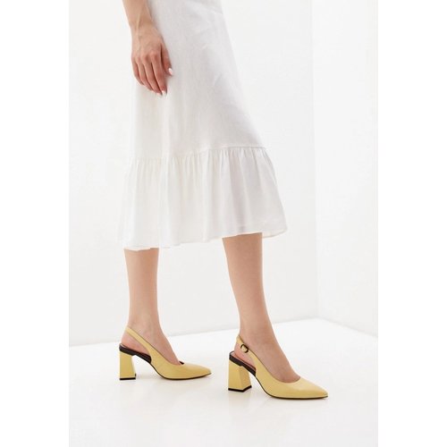 Купить Туфли Milana, размер 39, желтый
Восхитительные и невероятно удобные туфли женски...