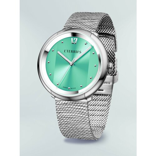 Купить Наручные часы L'TERRIAS, серебряный, зеленый
Наручные часы коллекции L'Story име...