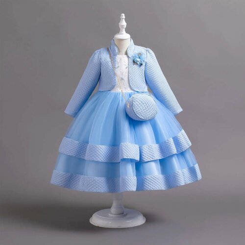 Купить Платье, размер 130, голубой
Длина: 80 см;<br>Бюст: 68 см;<br>Талия: 64 см;<br>Вы...