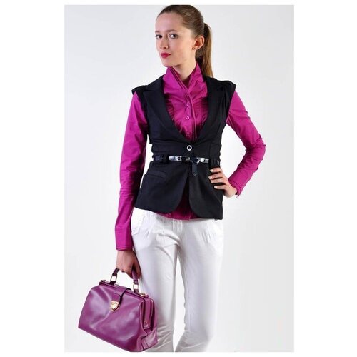 Купить Блуза SODA, размер 42, фиолетовый
Рубашка с объемным воротником SODA. Цвет: фиол...