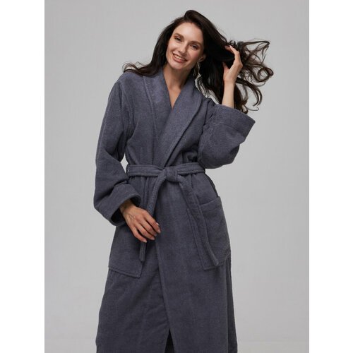 Купить Халат SENIY, размер 46/48, серый
Женский махровый халат без капюшона изготовлен...