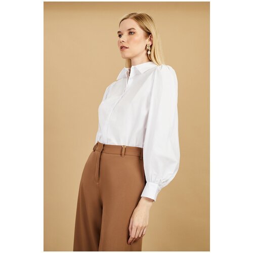Купить Блуза Baon, размер 52, белый
Блузка женская офисного стиля Baon - незаменимая ве...