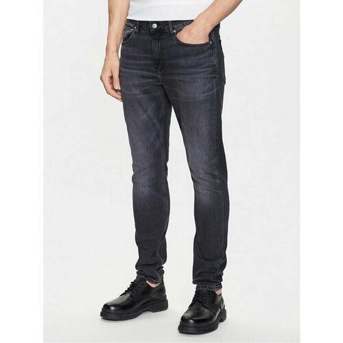Купить Джинсы Calvin Klein Jeans, размер 36/32 [JEANS], черный
При выборе ориентируйтес...
