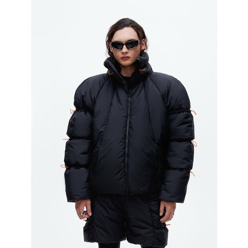 Купить Куртка HUMANIST, размер S/M, черный
Укороченная зимняя куртка в чёрном или молоч...