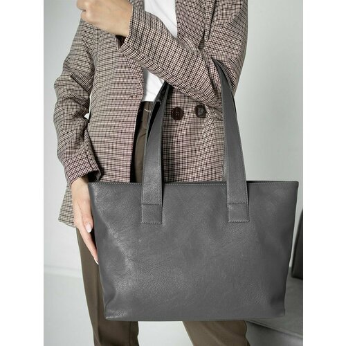 Купить Сумка Solo 564-463, серый
Модный универсальный женский шоппер на плечо из экокож...