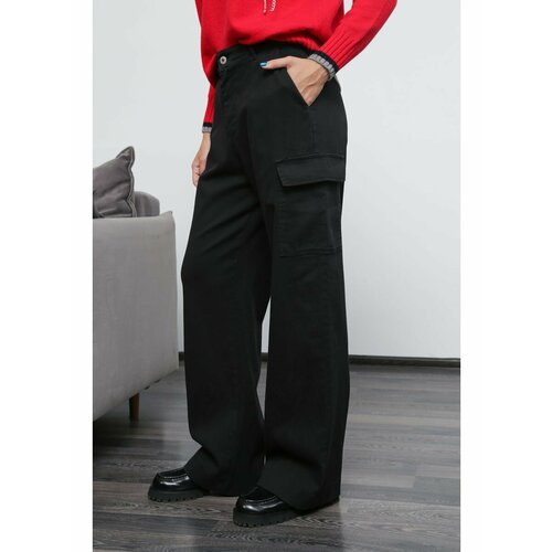 Купить Брюки , размер L, черный
Женские брюки от бренда Naiif - идеальный выбор для сти...
