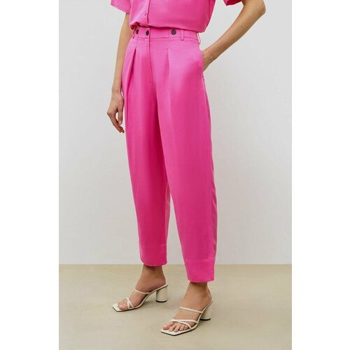 Купить Брюки Baon, размер 48, розовый
Эффектные брюки в силуэте dad fit - ключевая моде...