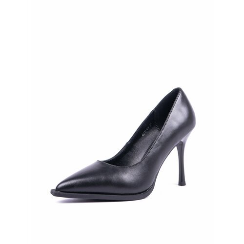 Купить Туфли Baden, размер 38, черный
Это стильные и удобные женские туфли модели лодоч...