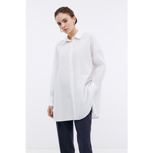 Купить Блуза Baon, B1724028, размер XL, белый
Блузка оверсайз в рубашечном стиле - модн...