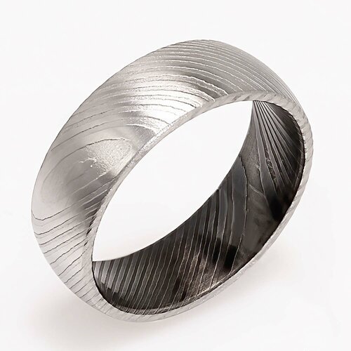 Купить Кольцо POYA, размер 19.5
Лаконичное минималистичное кольцо из дамасской оживит в...