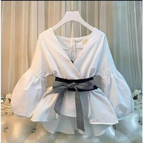 Купить Блуза размер 50, белый
Блузка женская нарядная: стиль и комфорт<br><br>Нарядная...