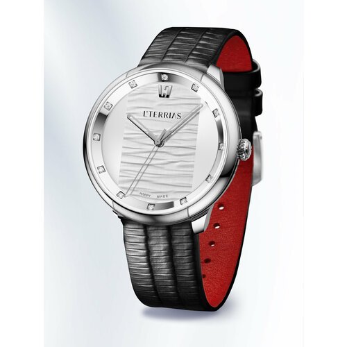 Купить Наручные часы L'TERRIAS, серебряный, черный
Модель из коллекции Breath сочетает...
