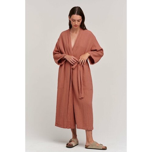 Купить Халат , размер 42, коричневый
Легкий длинный халат из натурального хлопка с пояс...