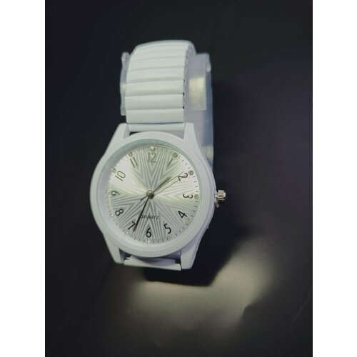Купить Наручные часы City Classic жен часы, белый
Женская модель часов с эластичным бра...
