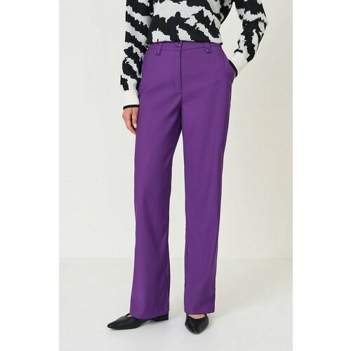 Купить Брюки Baon, размер 46, фиолетовый
Широкие брюки со стрелками - элегантная модель...