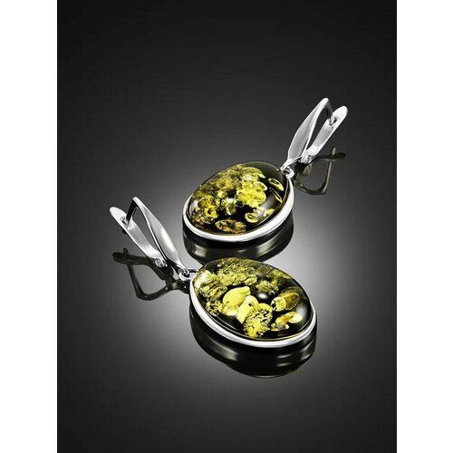 Купить Серьги , янтарь, серебряный
Крупные серьги «Глянец» с красивым искрящимся зелены...