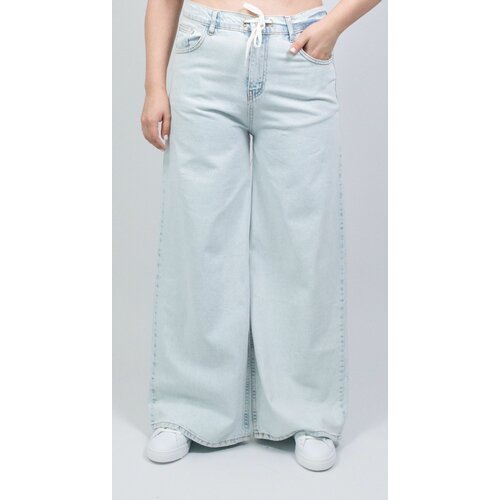 Купить Джинсы , размер 48, голубой
Стильные женские джинсы клеш прекрасная основа для л...
