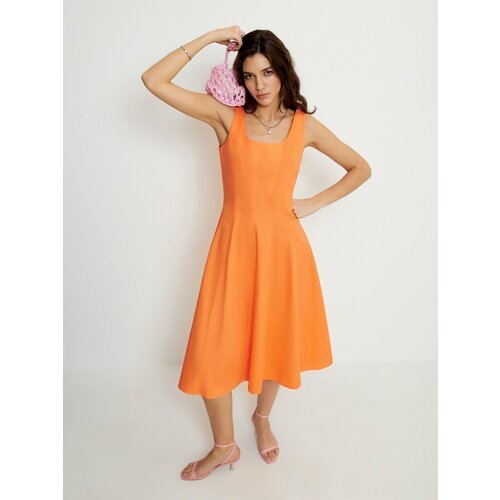 Купить Платье Concept club, размер M, оранжевый
Женское платье-макси с отрезным по лини...