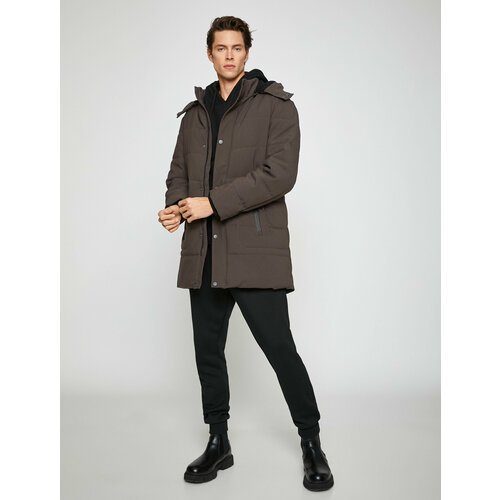 Купить Куртка KOTON, размер L, коричневый
Koton - это турецкий бренд одежды, который пр...