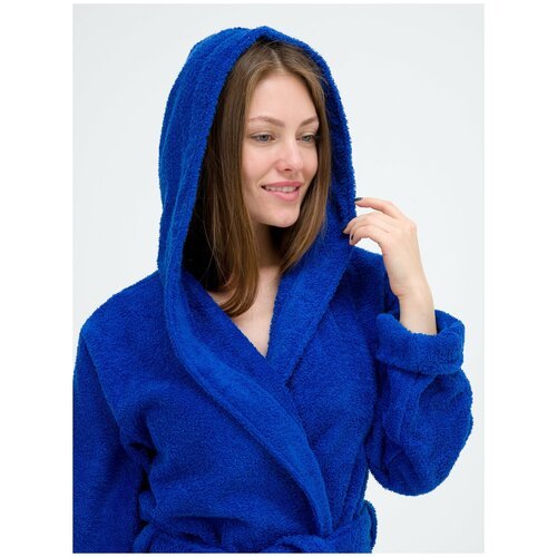 Купить Халат BIO-TEXTILES, размер 52-54, голубой, синий
Женский махровый халат с капюшо...