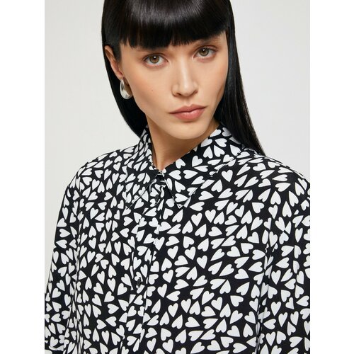 Купить Блуза Concept club, размер XL, черный
Женская рубашка из 100% вискозы свободного...