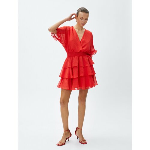 Купить Платье KOTON, размер 38, оранжевый
Koton - это турецкий бренд одежды, который пр...