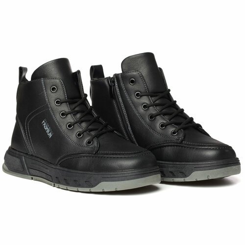 Купить Ботинки Olipas, размер 36, черный
Теплые и практичные зимние ботинки для мальчик...
