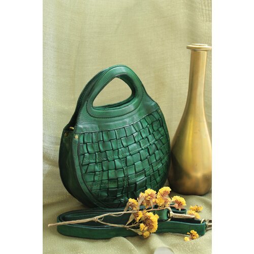 Купить Сумка Campomaggi, фактура плетеная, зеленый
Уникальнаая сумка от CAMPOMAGGI. Ори...