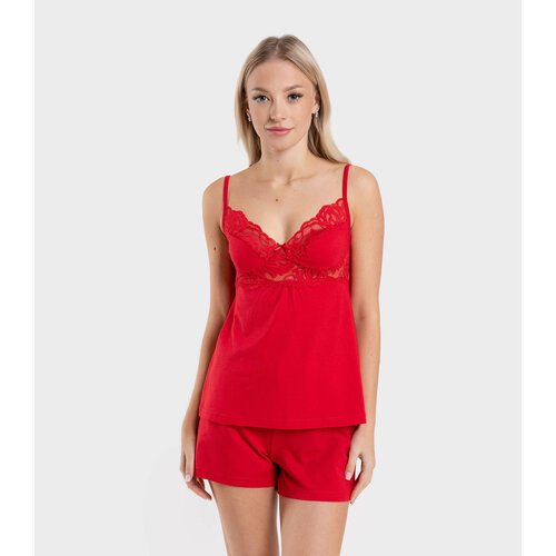 Купить Пижама SERGE, размер 100, красный
Утонченная пижама выполнена из струящегося пол...