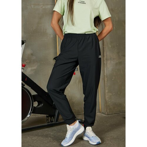Купить Брюки STROBBS, размер XXL, черный
Универсальные женские брюки от бренда STROBBS,...