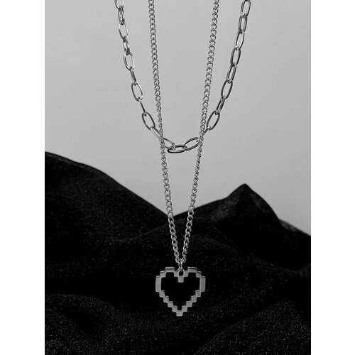 Купить Колье, серебряный
Бижутерная подвеска в форме сердца и цепочками - стильный аксе...