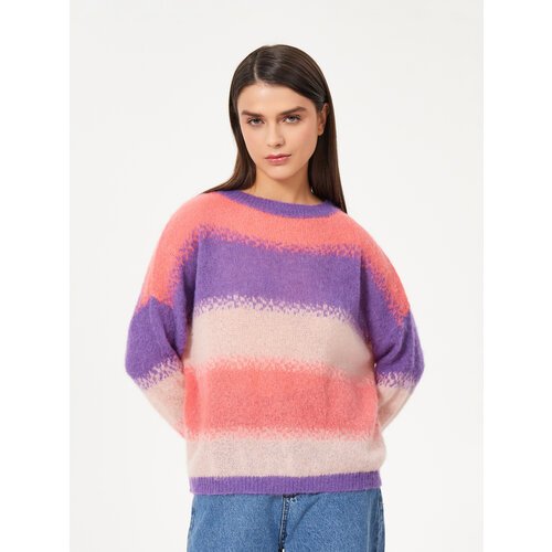 Купить Свитер iBlues, размер S, розовый
Женский свитер Iblues: стиль и комфорт в одном...