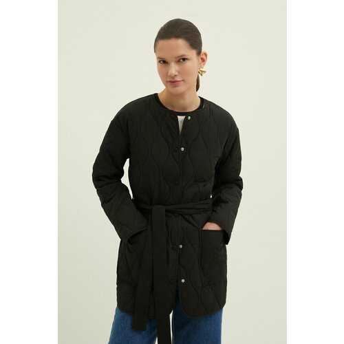 Купить Куртка FINN FLARE, размер L(170-96-102), черный
Стеганая куртка - удобный и стил...