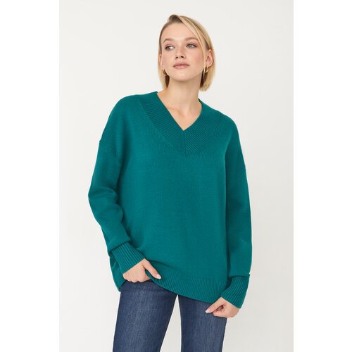 Купить Джемпер Baon, размер S, зеленый
Лаконичный пуловер в силуэте оверсайз незаменим...