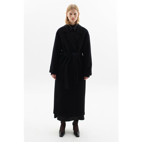 Купить Пальто , размер one-size, черный
Пальто свободного кроя прямого силуэта, длиной...