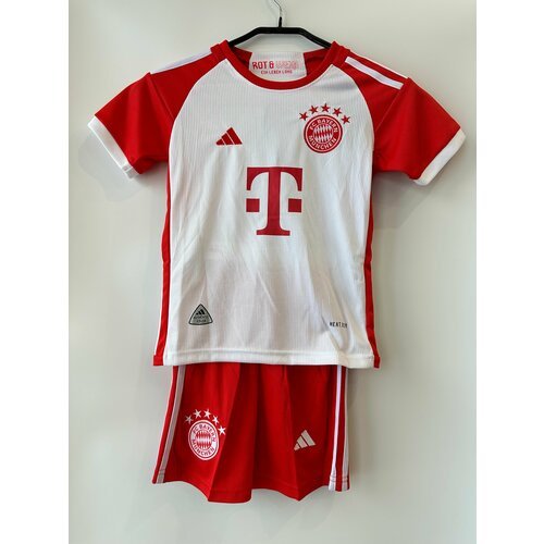 Купить Костюм , размер 24 (135-145), красный, белый
Детская футбольная форма Бавария. С...