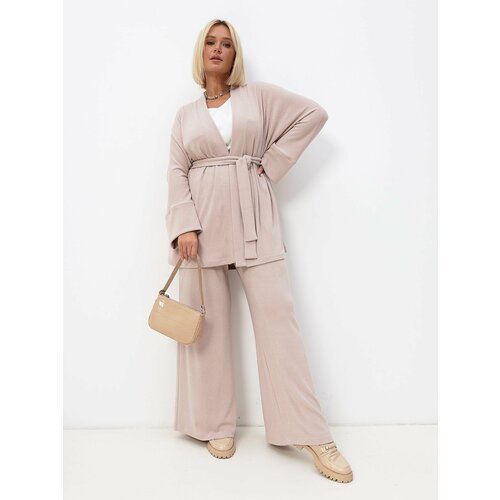 Купить Костюм La Via Estelar, размер 54-56, розовый
Женский костюм двойка - брюки широк...