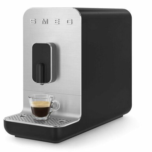 Купить Автоматическая кофемашина SMEG BCC11BLMEU, черная матовая
Автоматическая кофемаш...