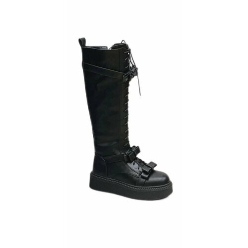 Купить Сапоги H0256-1-40, размер 40, черный
Зимняя обувь должна беречь ноги от переохла...