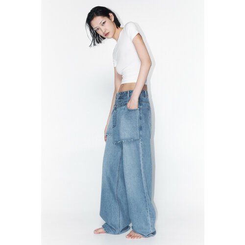 Купить Джинсы широкие Befree, размер S/170, индиго
- Широкие женские джинсы из плотного...