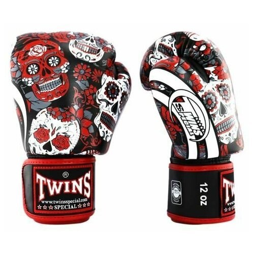 Купить Боксерские перчатки Twins Special FBGV53 14 унций
Новая модель 2018 года от Twin...