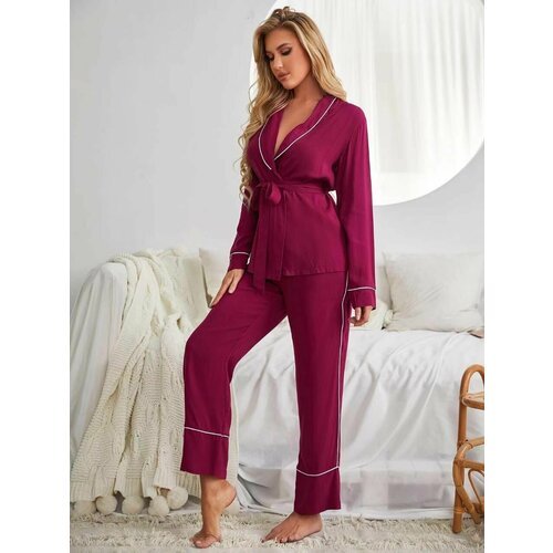 Купить Пижама , размер L, бордовый
Уютная женская стильная пижама с длинными рукавами и...