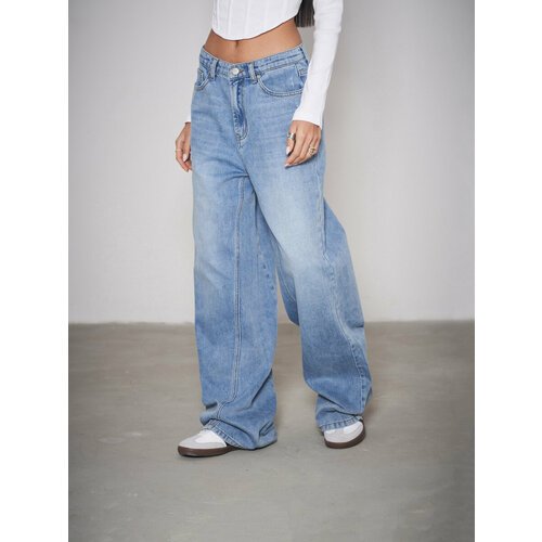Купить Джинсы широкие FEELZ, размер 27, голубой
Модные широкие женские джинсы с отрезны...