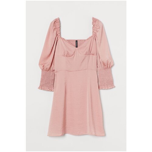 Купить Платье H&M, размер 18, розовый
Короткое платье из мягко драпирующегося атласа с...