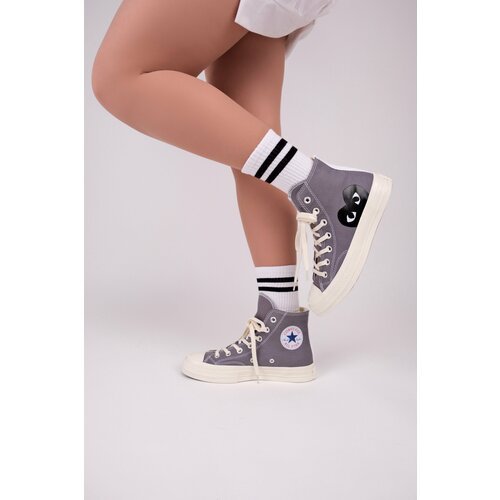 Купить Кеды Converse, размер 37, серый
Кеды Converse - это стильный и удобный выбор для...