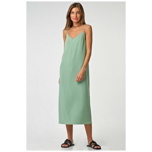 Купить Платье FLY, размер 46, зеленый
Платье-сорочка из струящейся ткани в бельевом сти...