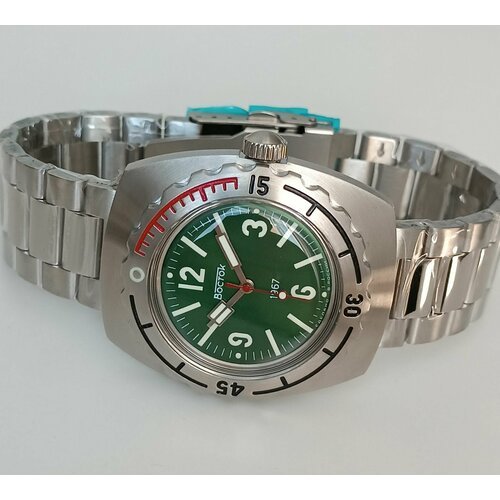 Купить Наручные часы Восток Амфибия, зеленый
Часы Восток Амфибия 90082А 1967<br>Техниче...