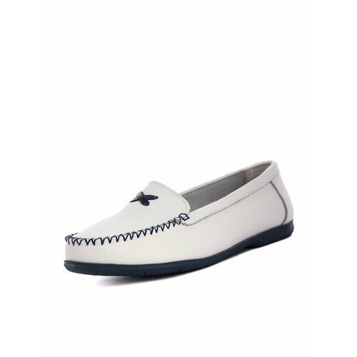 Купить Туфли MARISETTA, размер 41, белый
Женские весенние и летние белые туфли мокасины...